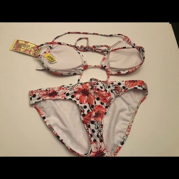 Manhattan Beachwear swimsuit Size L - Picture 2 of 4